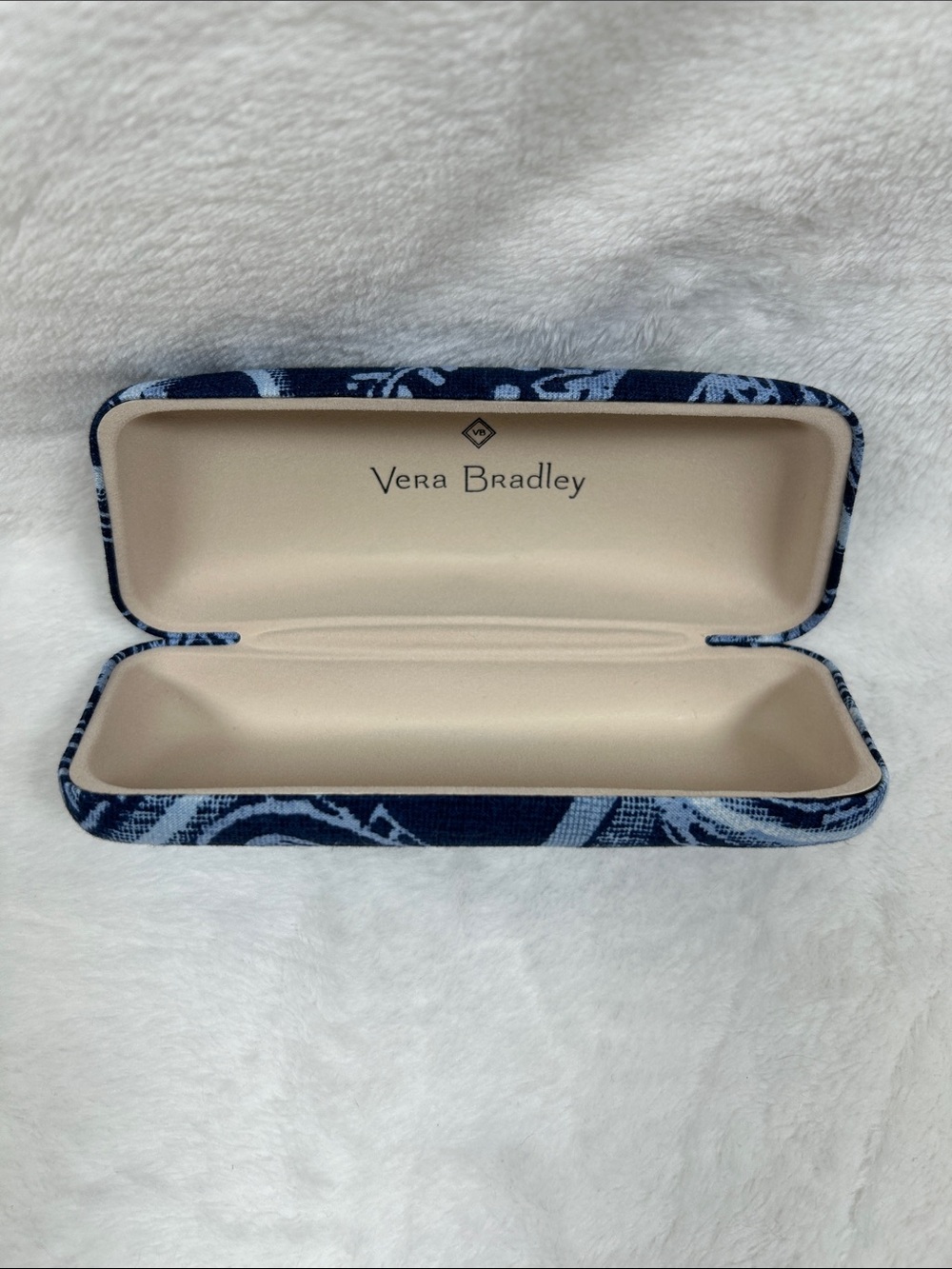Vera Bradley Clam Hard Shell Eyeglasses Case Sunglasses Blue Paisley
